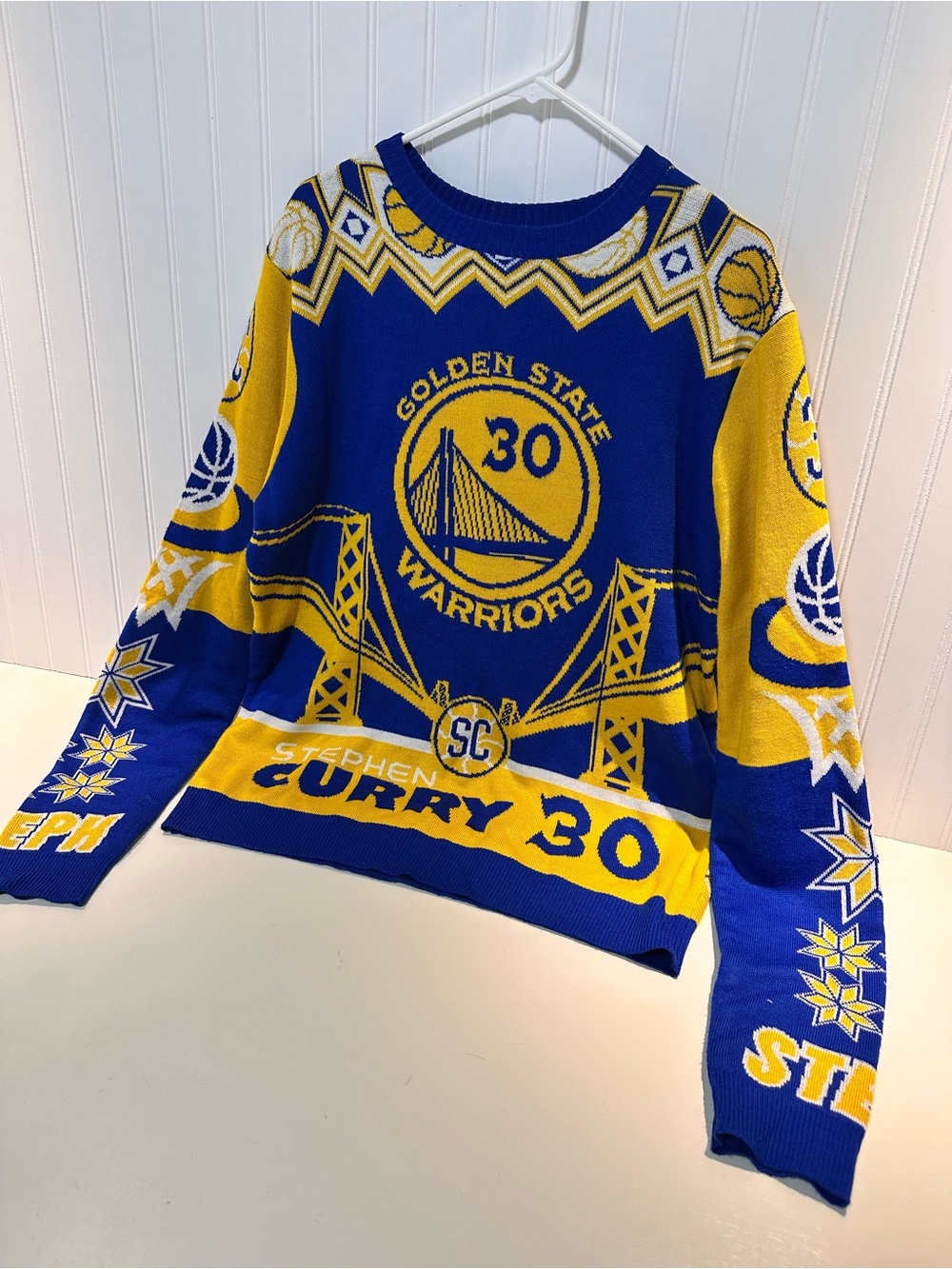 Golden State Warriors Stephen Curry #30 Knit Sweater - Blue & Yellow